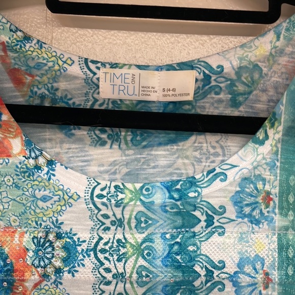 Time and Tru Cold Shoulder Tunic SzS - Picture 4 of 7